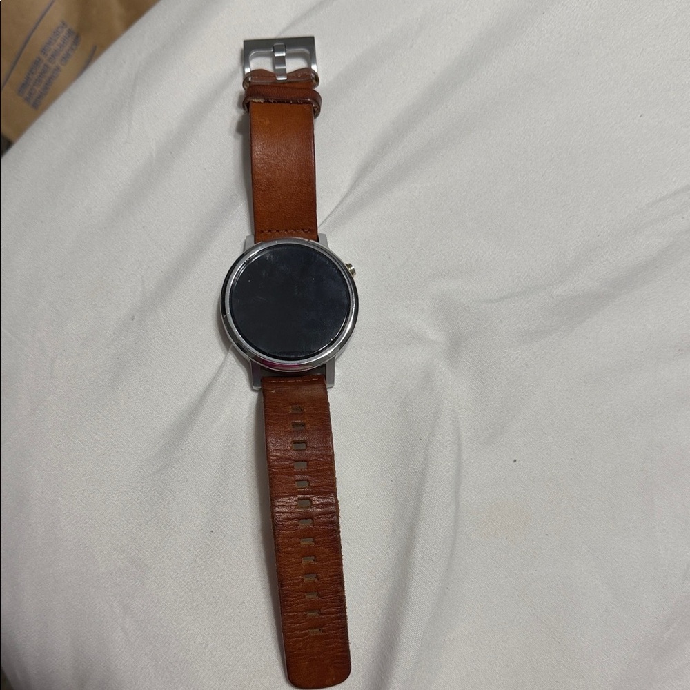 Classic Brown Motorola Smart Leather Men's Watch